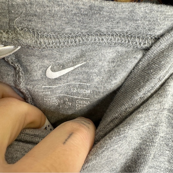 ⭐️5/15$⭐️ Nike skirt/legging set - Picture 8 of 8